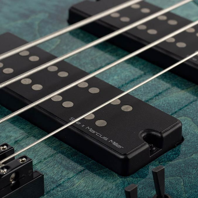 Sire M7+ A4F/TBL Marcus Miller Fretless Basgitaar Transparent Blue