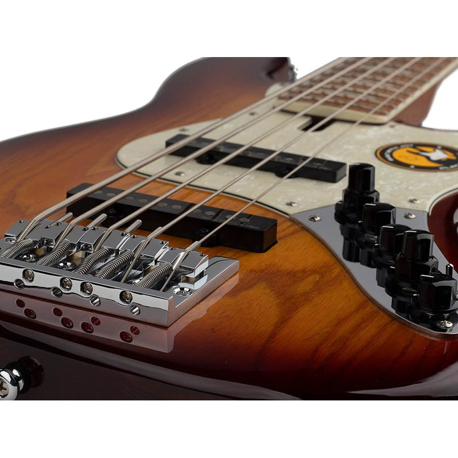 Sire V8 S5/TS Marcus Miller swamp ash 5-snarige actieve basgitaar Tobacco Sunburst