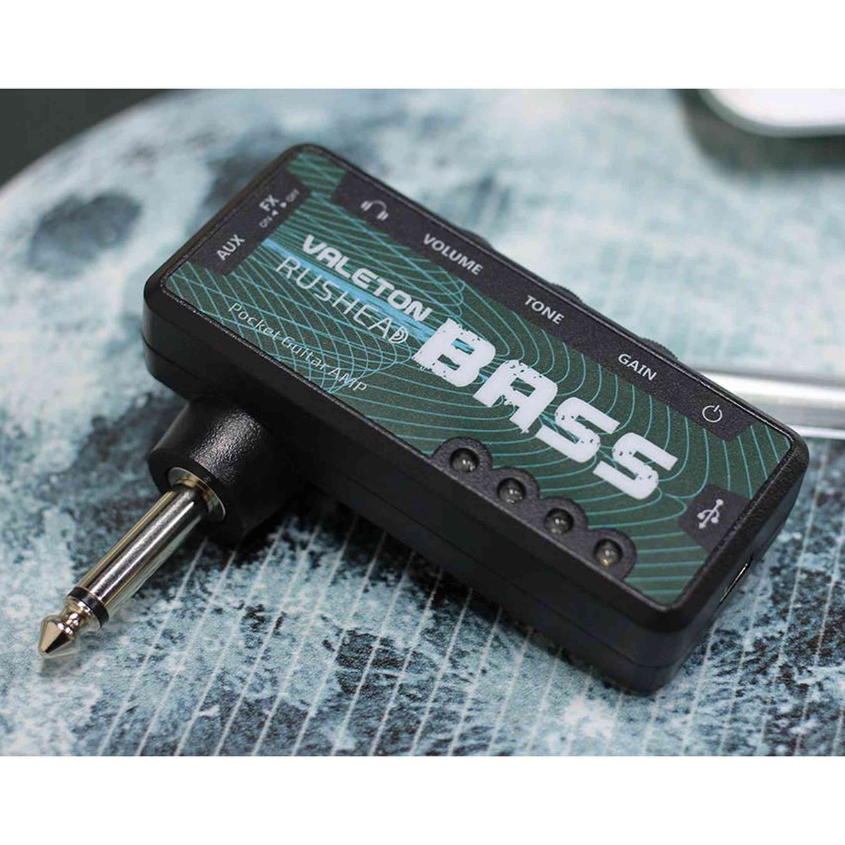 Valeton RH-4 Oplaadbare hoofdtelefoonversterker voor bas met drive, effecten en USB-oplaadfunctie