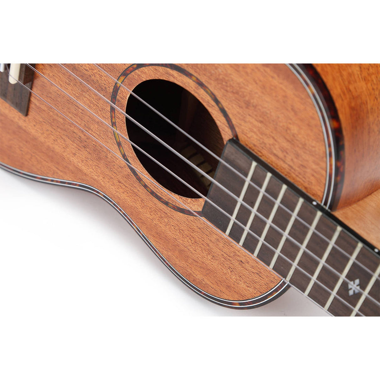 TOM 200 Concert Ukulele Massief Mahonie met Rosewood en Luxe Hoes