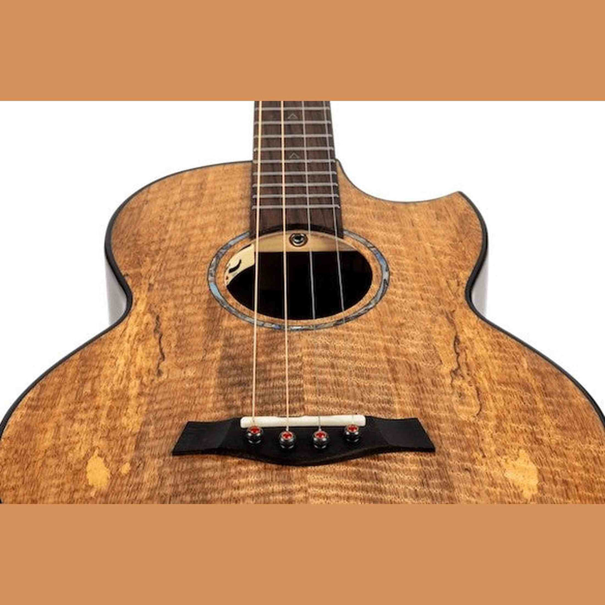 Flight Maia Baritone EQ-A Elektrisch-Akoestische Baritone Ukulele met Solid Mango Top, Rosewood Body en Stalen Snaren