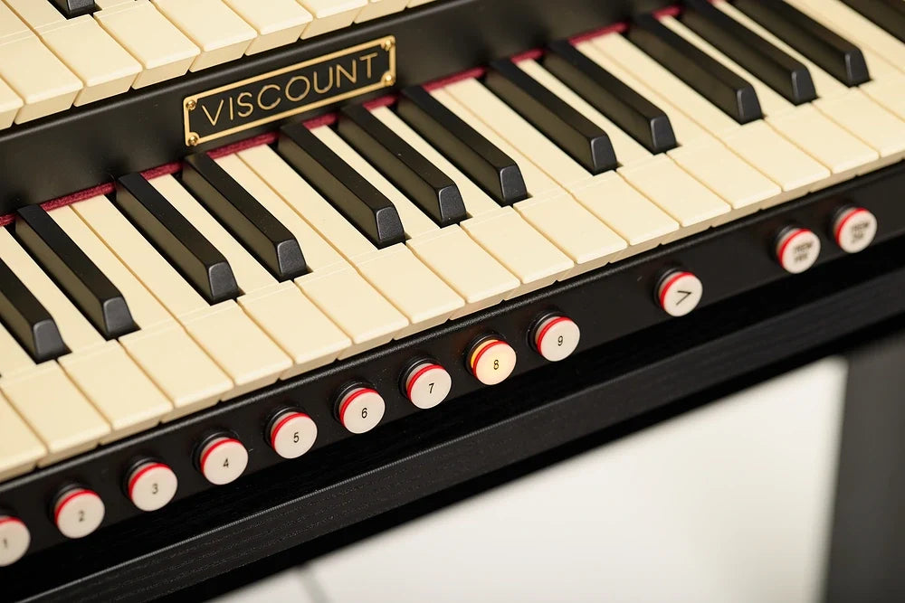 Viscount Cantorum Harmonie 2 klavieren, 27 registers en Physis Plus