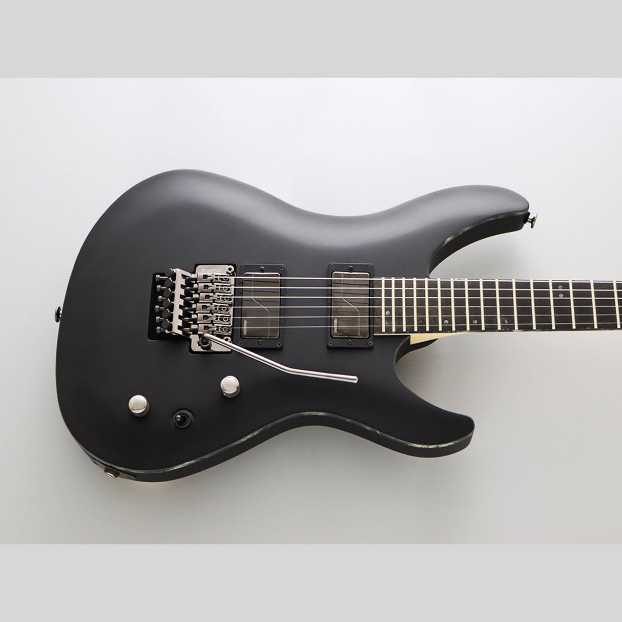 FGN J-Standard Mythic Trem elektrische gitaar Matte Black Fishman Fluence