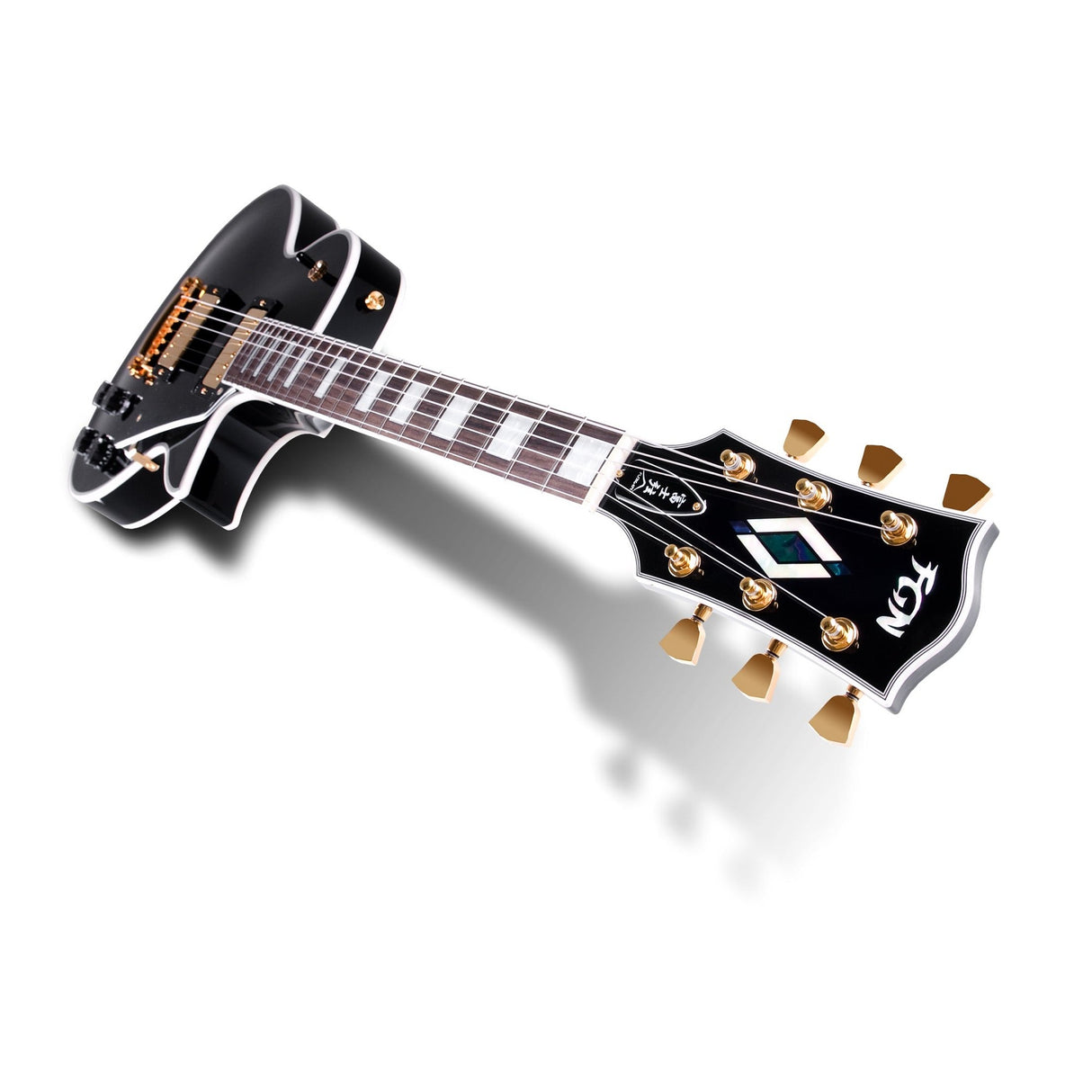 FGN Neo Classic LC10 elektrische gitaar Black, Alnico 5 humbuckers, gouden hardware, met gigbag