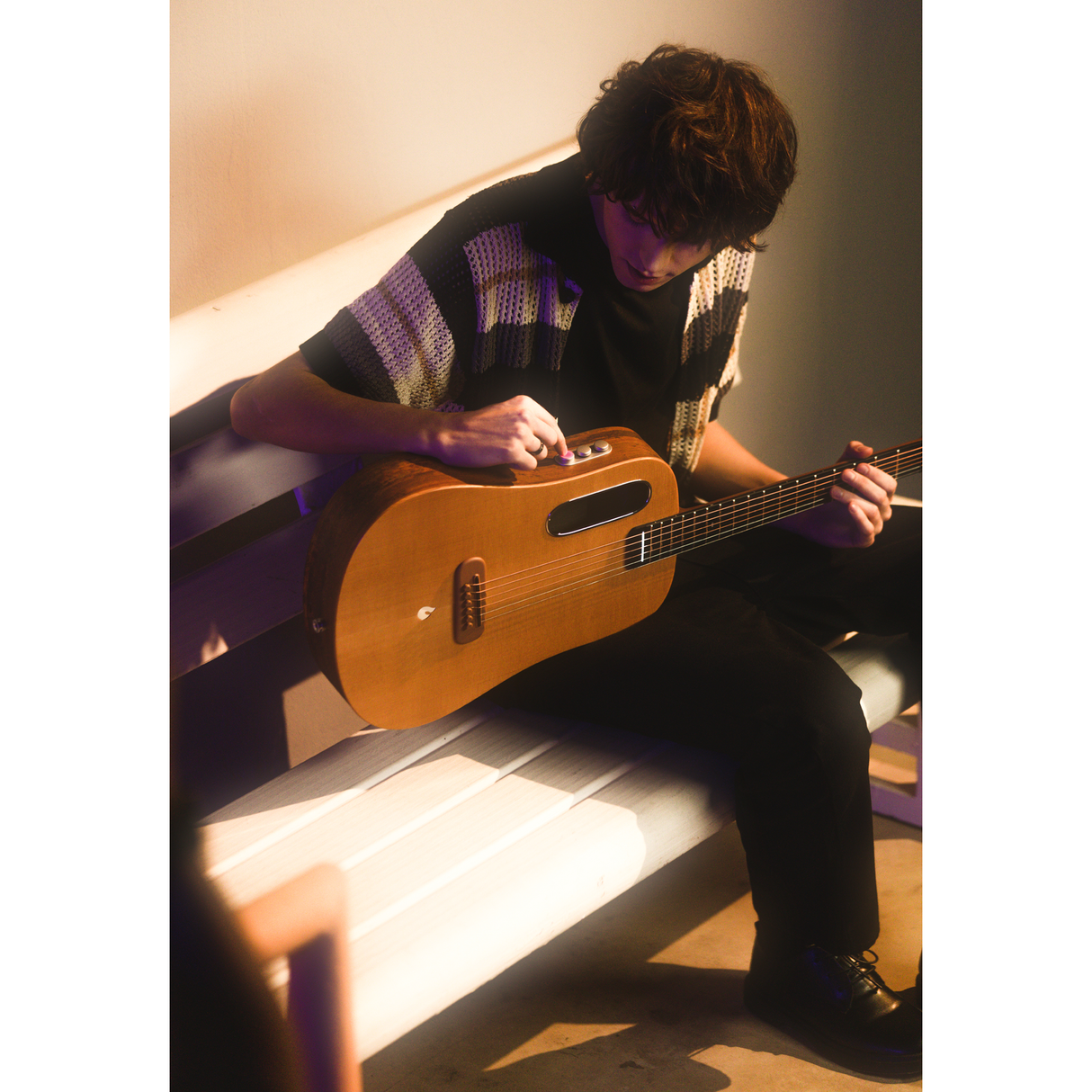 LAVA ME Air Spruce Woodgrain Brown – Smart Gitaar met FreeBoost™ Technologie