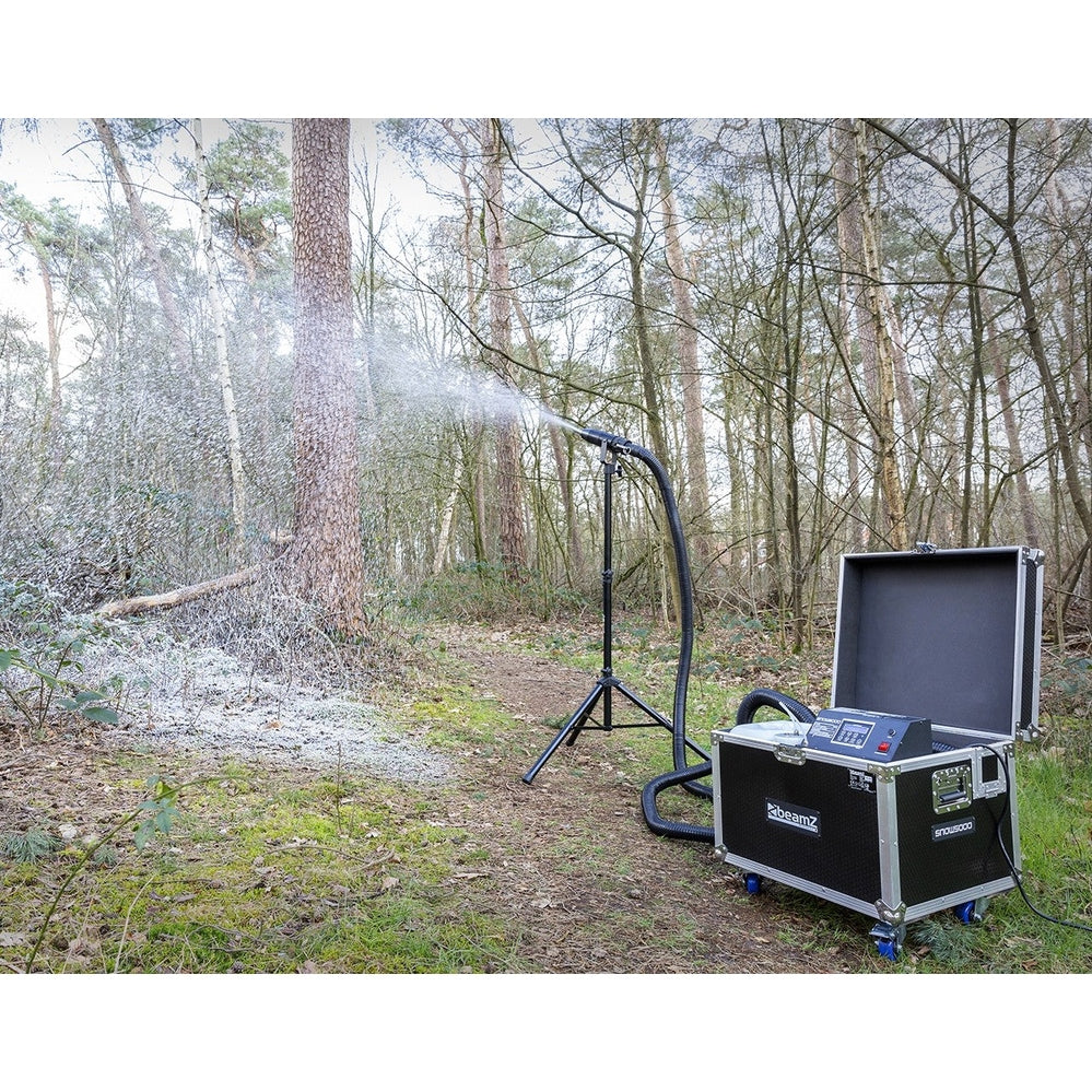 beamZ Pro SNOW 5000 Professionele Hoogvolume Sneeuwmachine met DMX – 20L Tank