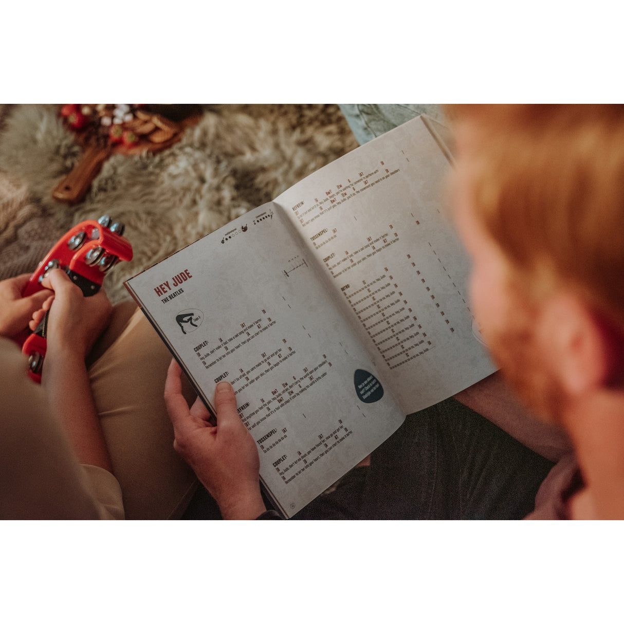 Kampvuurheld gitaarboek van Aart Lameris – 20 nummers + tips voor de perfecte kampvuuravond