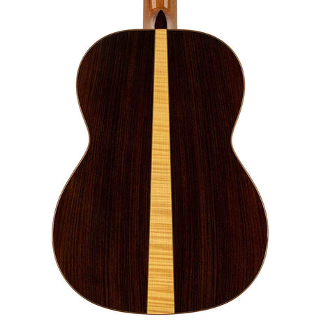 Salvador Cortez CC-140 – Klassieke gitaar met massief ceder bovenblad en driedelige palissander/esdoorn achterzijde