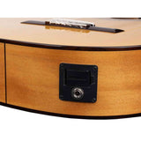 Salvador Cortez CF-55CE – Flamenco gitaar met massief spruce bovenblad, sycamore body, cutaway en Fishman elektronica