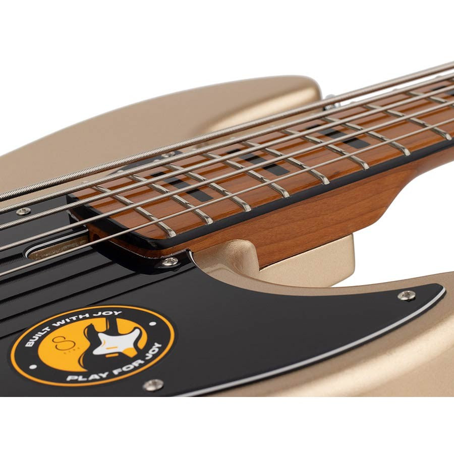 Sire V5 A5/CGM Marcus Miller 5-snarige Basgitaar Champagne Gold Metallic