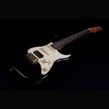 JET JS-480 BK G S-style Elektrische Gitaar HSS Alnico V Tremolo Rosewood Toets Zwart met Gouden Hardware