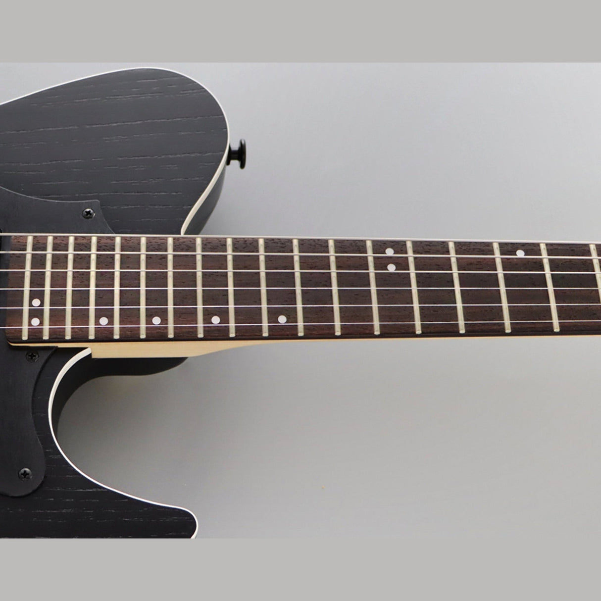 FGN J-Standard Iliad Dark Evolution 664 elektrische gitaar Open Pore Black Fishman Fluence