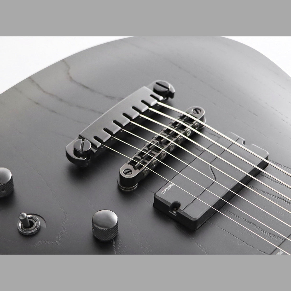 FGN J-Standard Mythic elektrische gitaar Open Pore Black 7-snarig Fishman Fluence