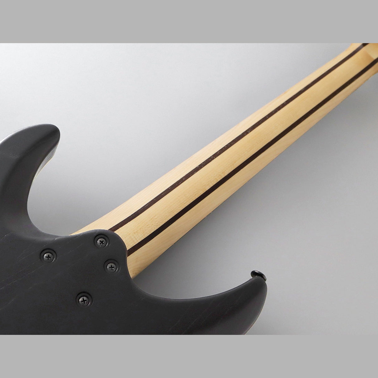 FGN J-Standard Mythic elektrische gitaar Open Pore Black 7-snarig Fishman Fluence