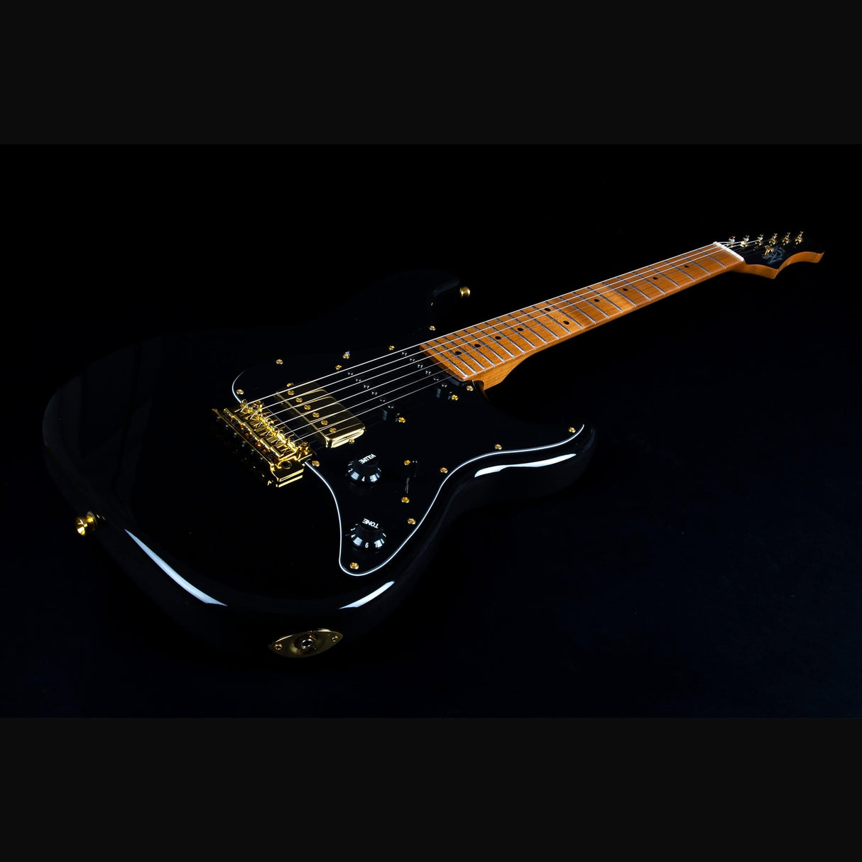 Jet Guitars JS-400 BKG elektrische gitaar - Zwart Gouden Hardware