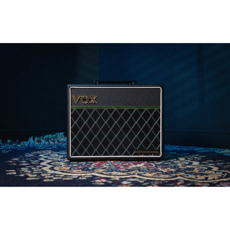 VOX VT20X Classic Blue gitaarcombo 20W met 12AX7 buis en 8 inch speaker