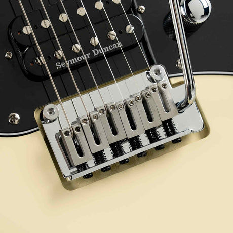 Cort G290 Modern MBG Elektrische Gitaar HSS Roasted Maple Military Beige met Seymour Duncan TB4