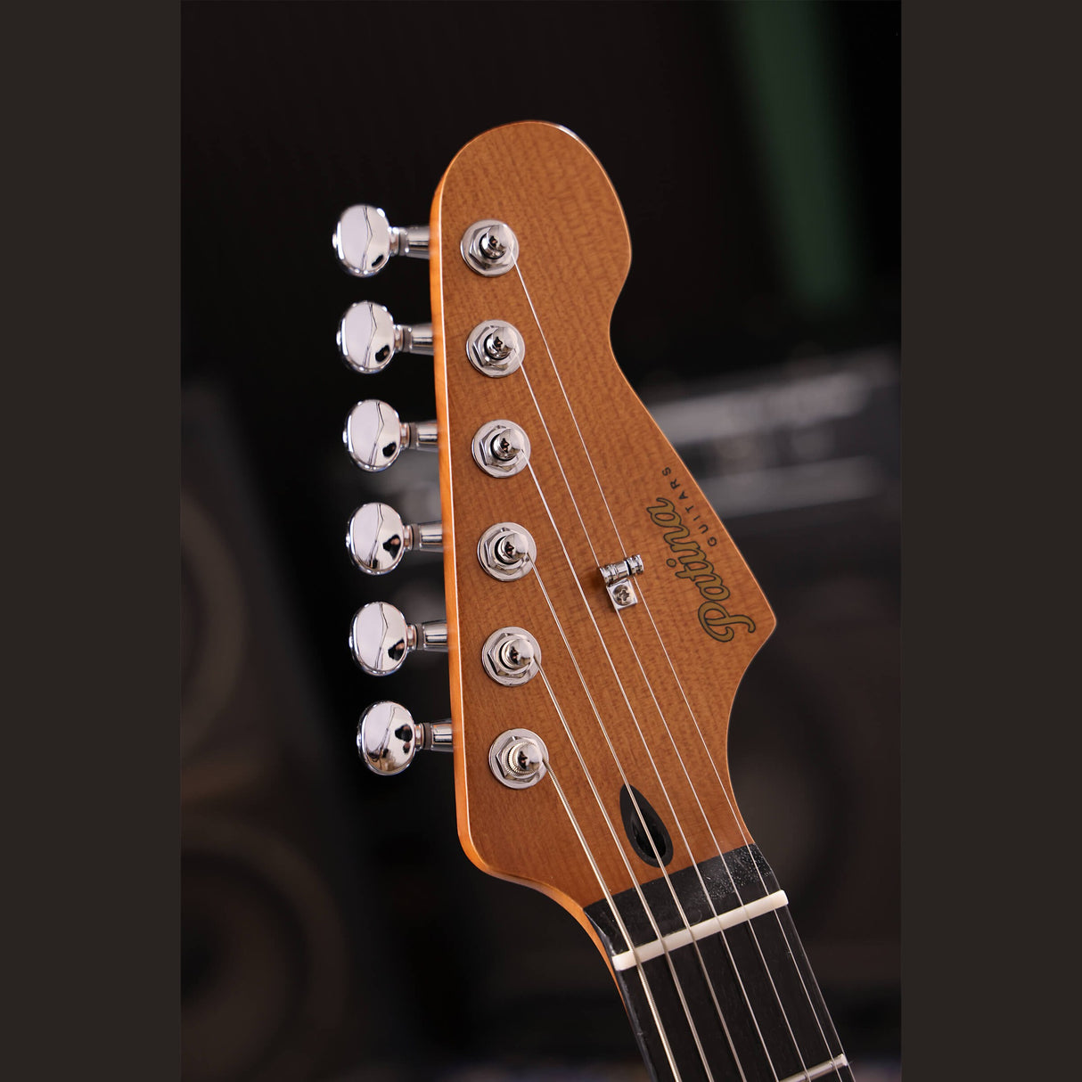 Patina PT-3 BK T-style Elektrische Gitaar SS Alnico V Nitro Paulownia Body Roasted Maple Hals Zwart